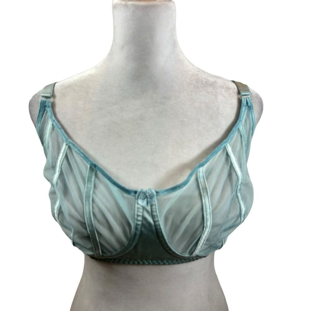 Ladies Vintage Blue Sheer Cup Bra Size 40D